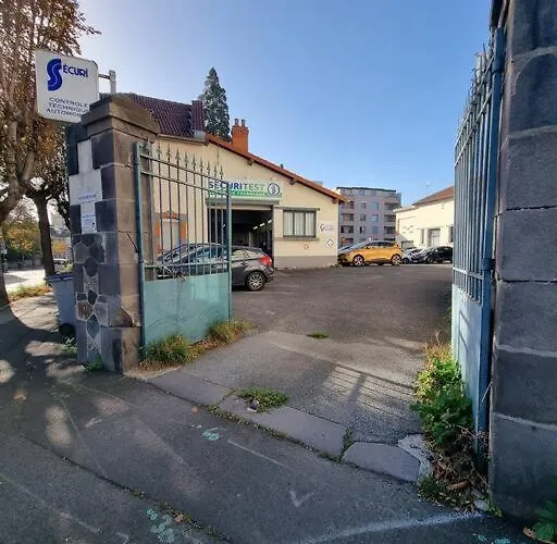 Le Claussat #hypercentre #parking